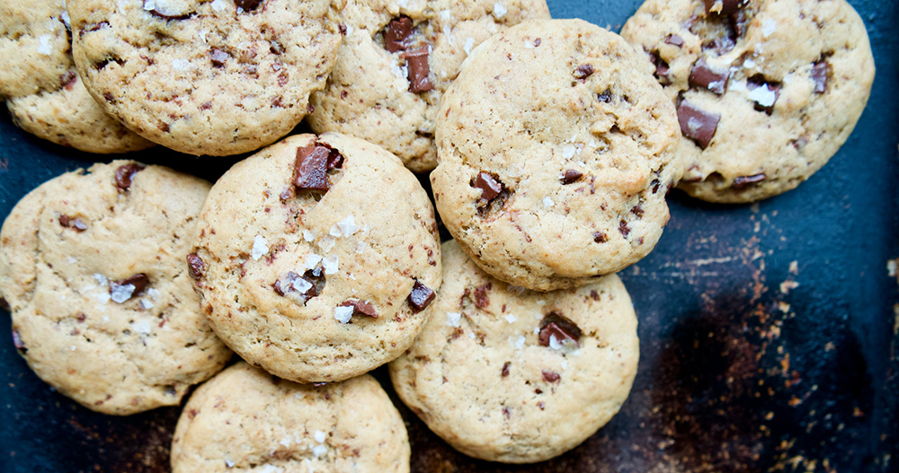 Vegan Snacks and Treats for a Shopping List (Cookie Photo)