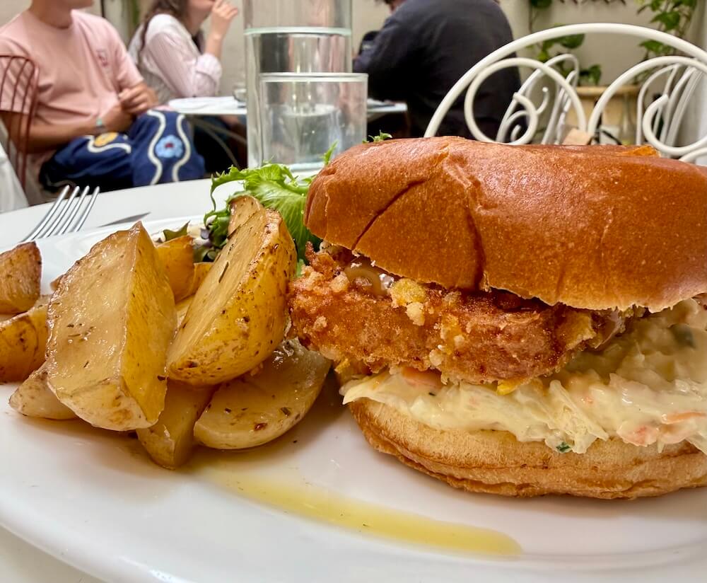 Best Vegan Restaurants in Paris 2026